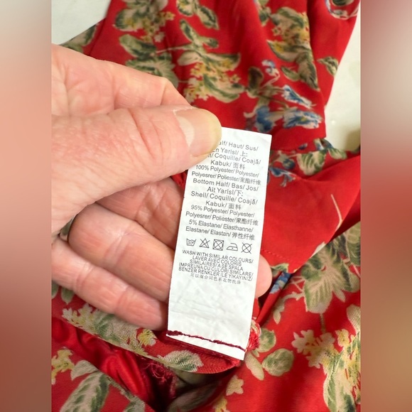 MISSGUIDED  Red floral surplice poet sleeve bodysuit size 10 - Picture 3 of 15